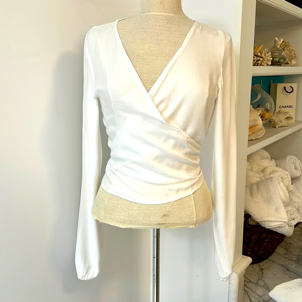 Brandy Melville White Long sleeve blouse One Size
